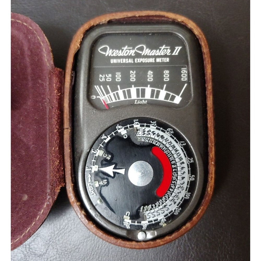 Weston Master II Cine Universal Exposure Meter Model 735 With Case Vintage Photo